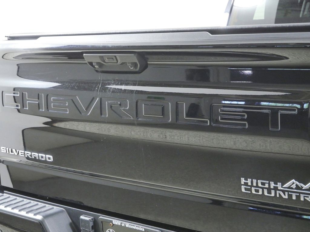 Thumbnail: 2022 Chevrolet Silverado 1500 - 11