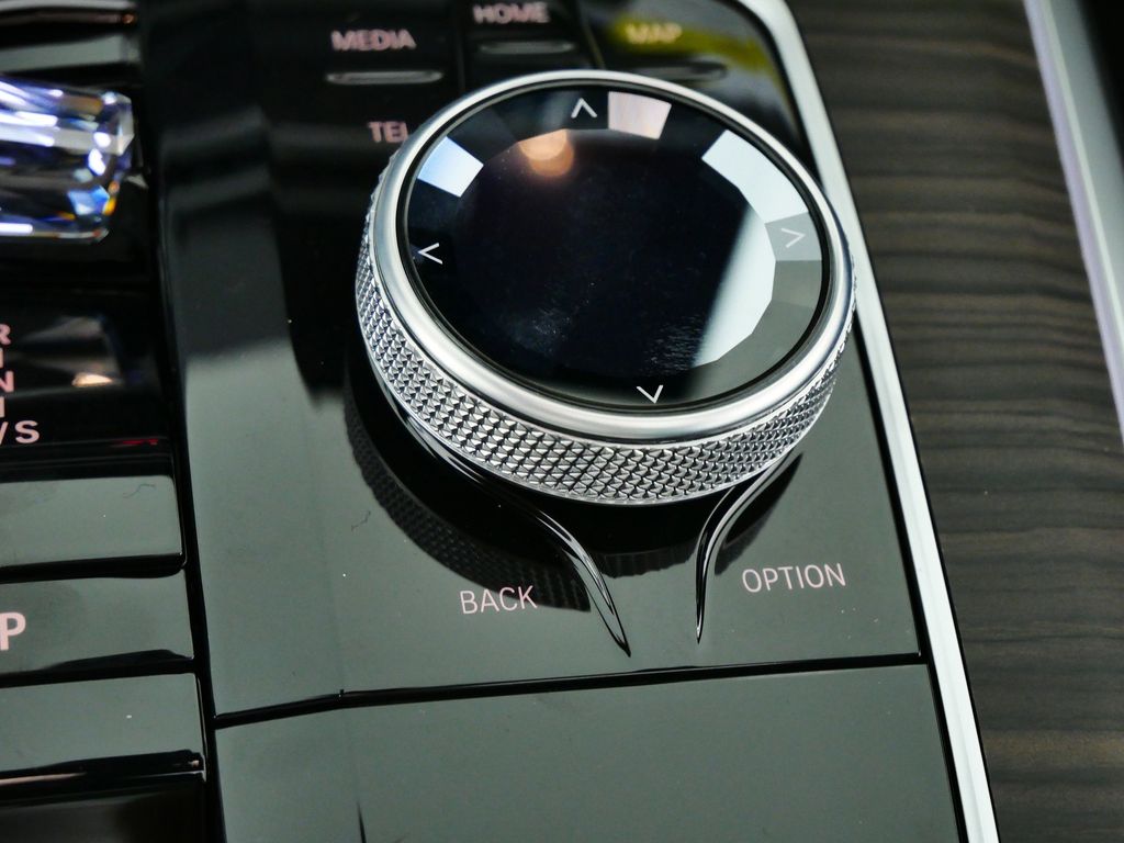 Thumbnail: 2026 BMW X5 - 44