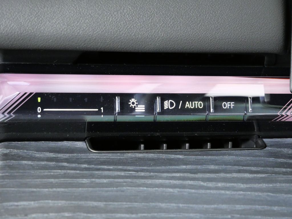 Thumbnail: 2026 BMW 5 Series - 37