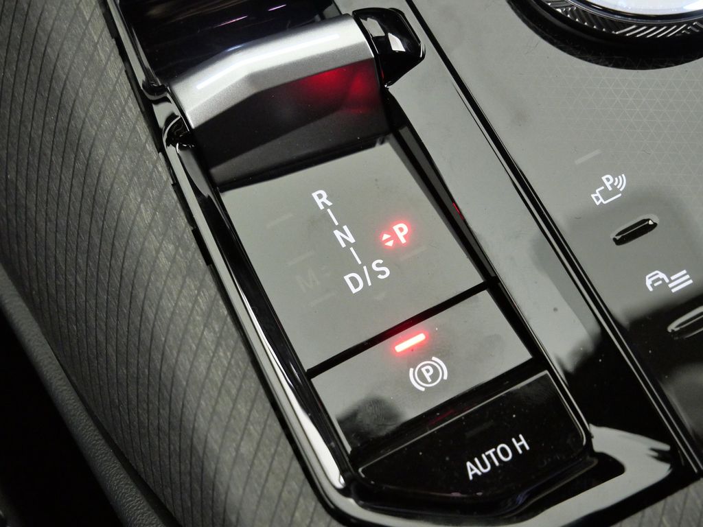 Thumbnail: 2026 BMW X3 - 44