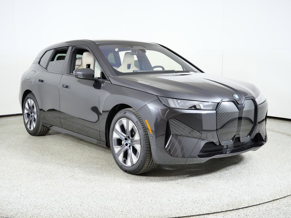 Thumbnail: 2026 BMW iX - 7