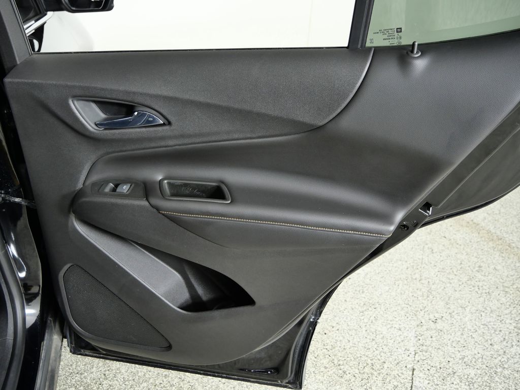 Thumbnail: 2019 Chevrolet Equinox - 24