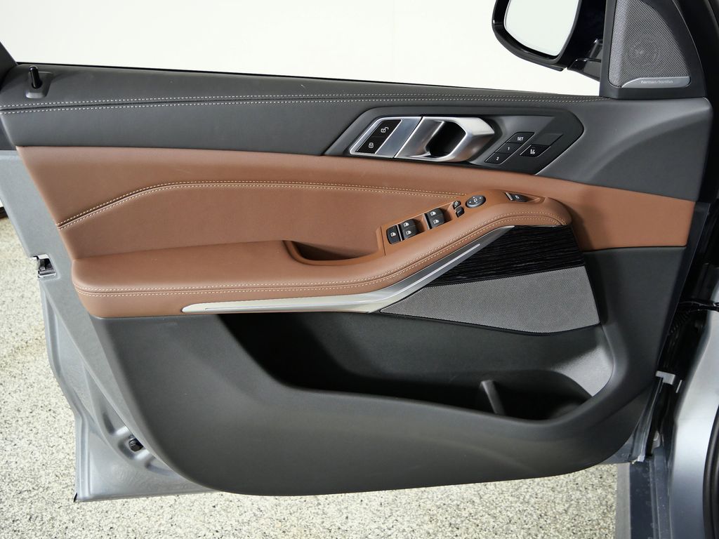 Thumbnail: 2026 BMW X5 - 34