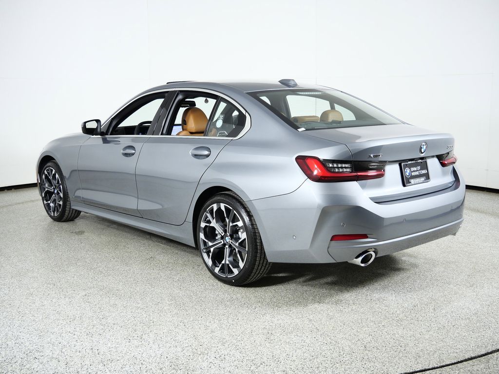 Thumbnail: 2026 BMW 3 Series - 14