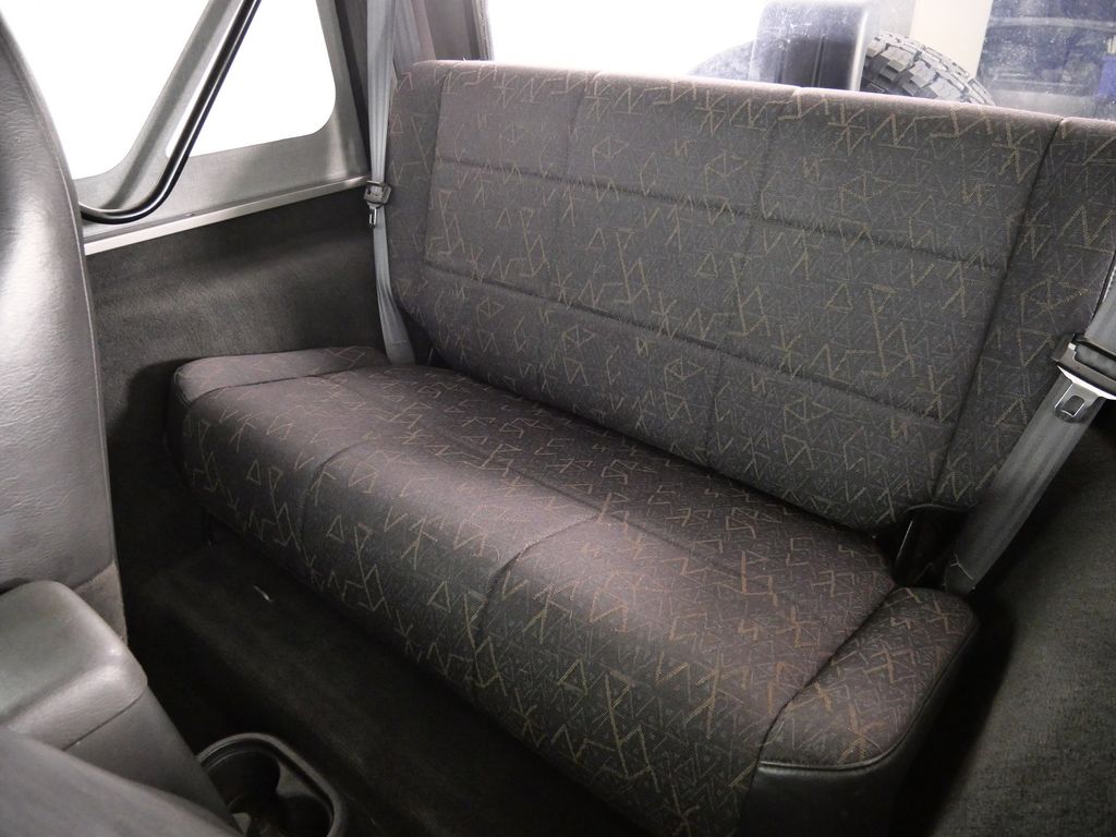 Thumbnail: 2001 Jeep Wrangler - 29