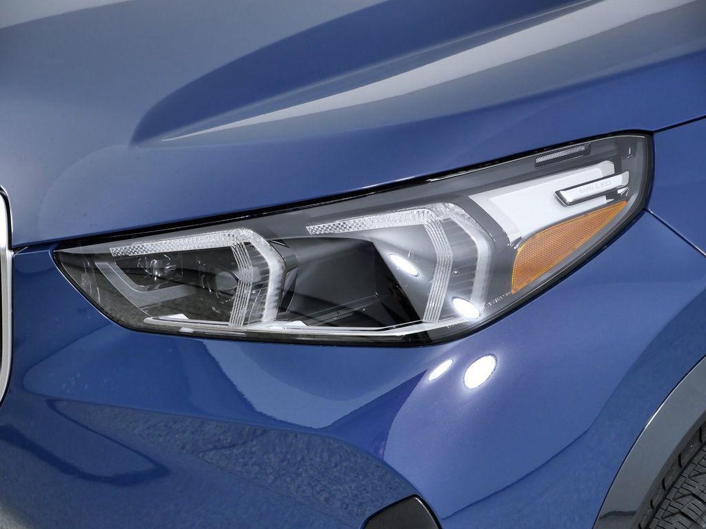 Thumbnail: 2026 BMW X1 - 5