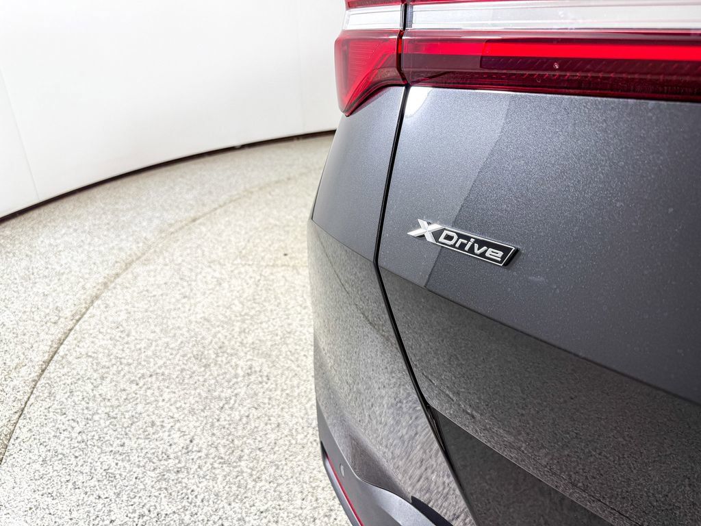 Thumbnail: 2025 BMW X3 - 15