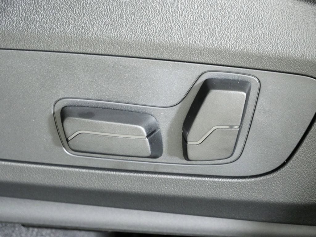 Thumbnail: 2026 BMW X1 - 40