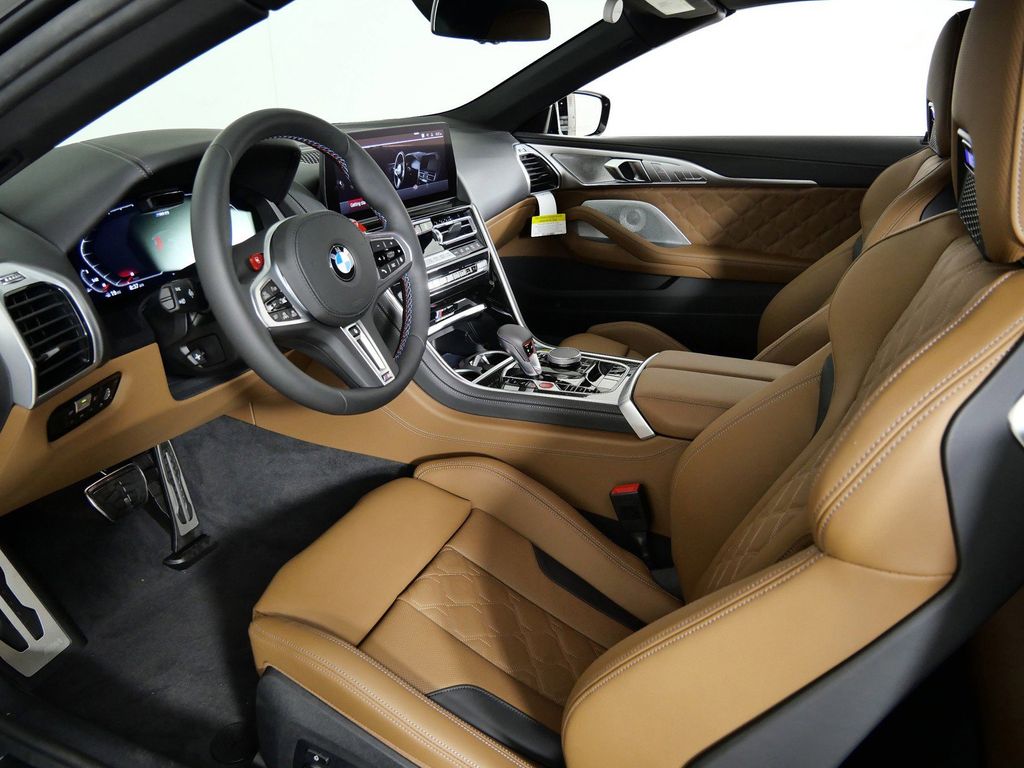Thumbnail: 2025 BMW M8 - 30