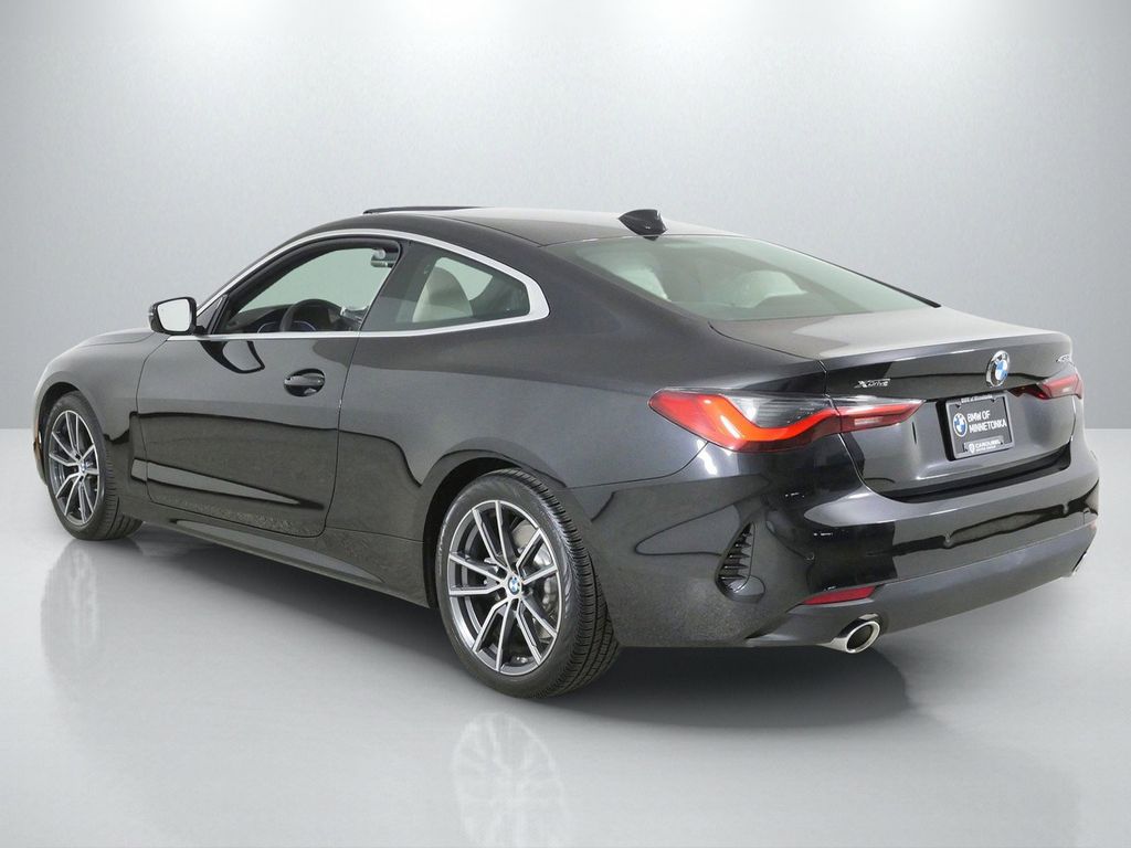 Thumbnail: 2021 BMW 4 Series - 14