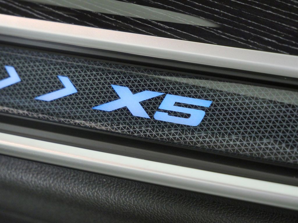 Thumbnail: 2026 BMW X5 - 24
