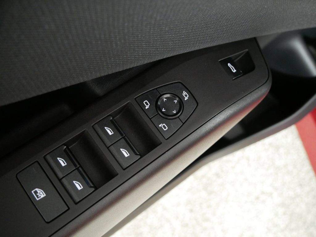 Thumbnail: 2025 BMW X3 - 34