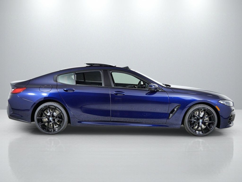 Thumbnail: 2026 BMW 8 Series - 8