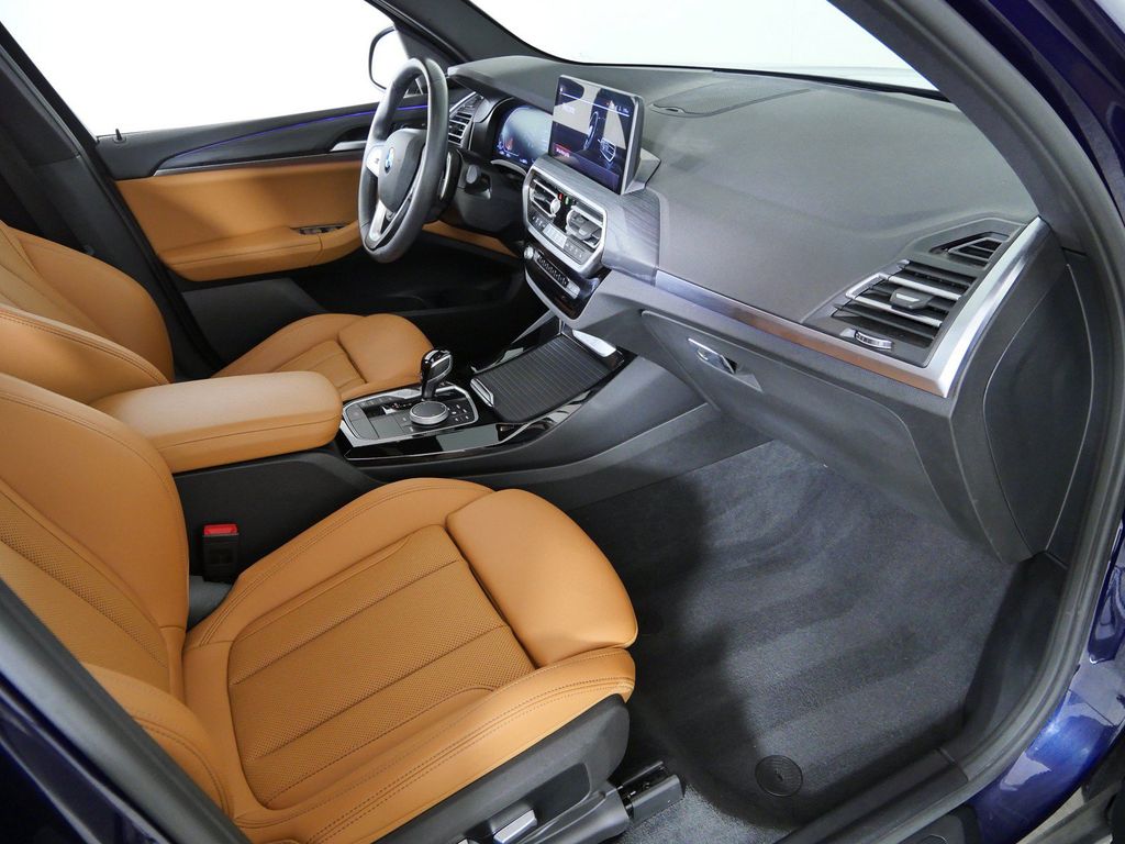 Thumbnail: 2023 BMW X3 - 23