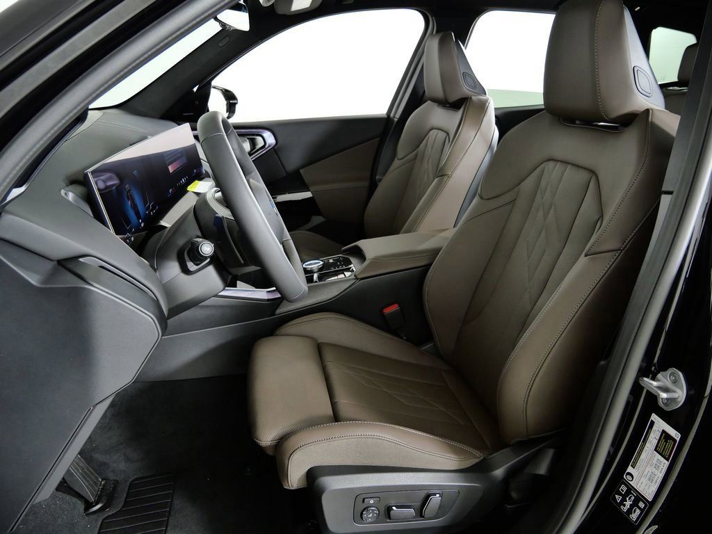 Thumbnail: 2026 BMW X3 - 35
