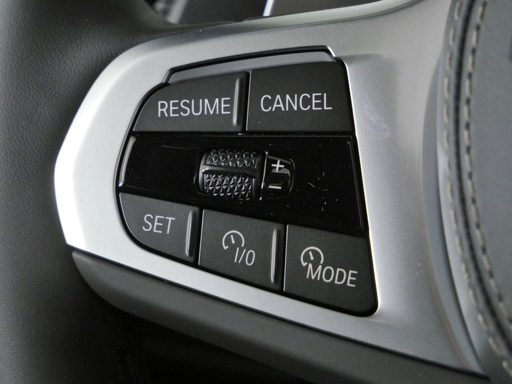 Thumbnail: 2026 BMW X5 - 41