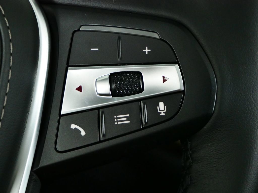 Thumbnail: 2026 BMW X5 - 41