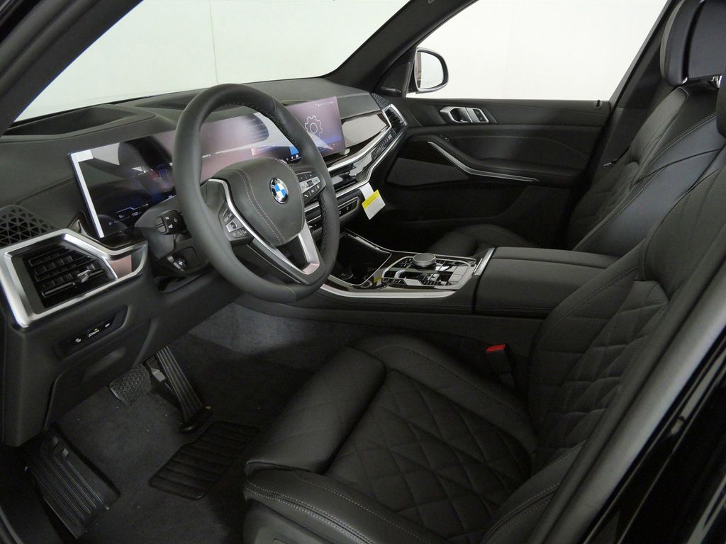 Thumbnail: 2026 BMW X5 - 35
