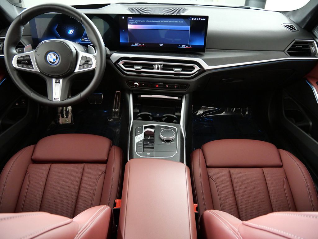 Thumbnail: 2023 BMW 3 Series - 6