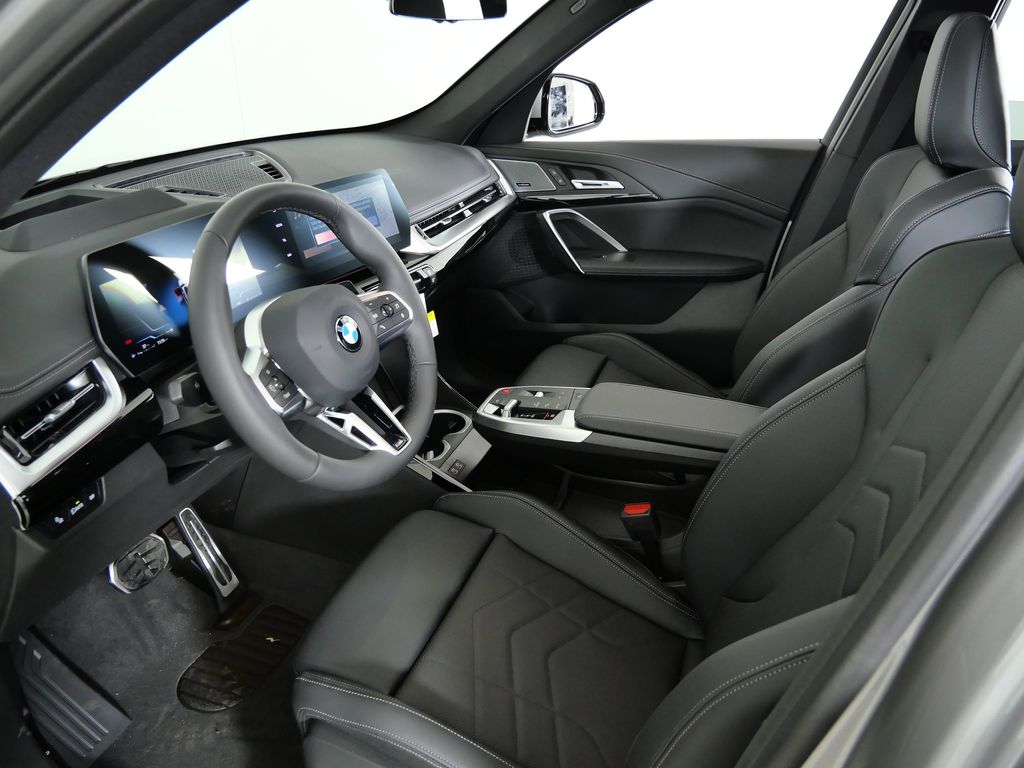 Thumbnail: 2026 BMW X1 - 32