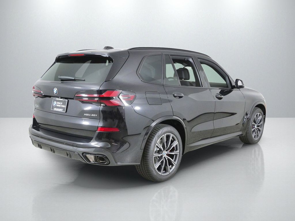 Thumbnail: 2026 BMW X5 - 9