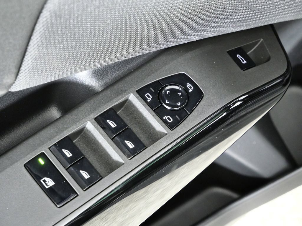 Thumbnail: 2026 BMW X3 - 37