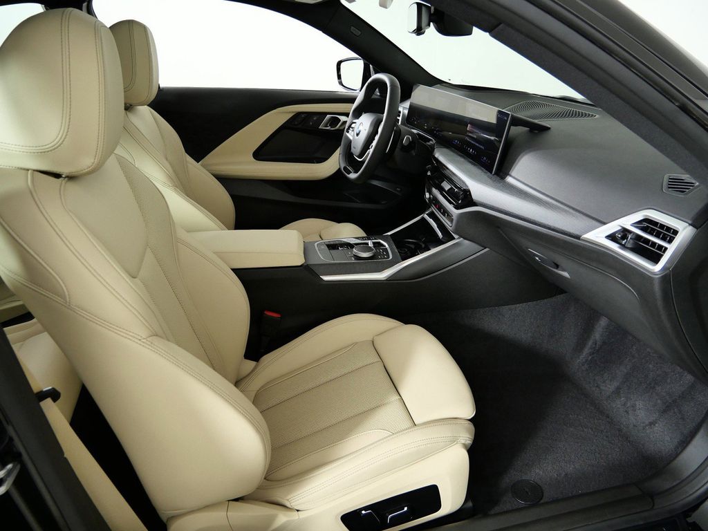 Thumbnail: 2026 BMW 2 Series - 20