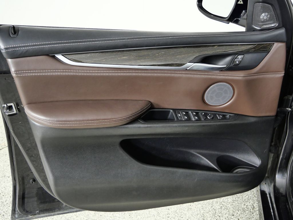 Thumbnail: 2016 BMW X5 - 34