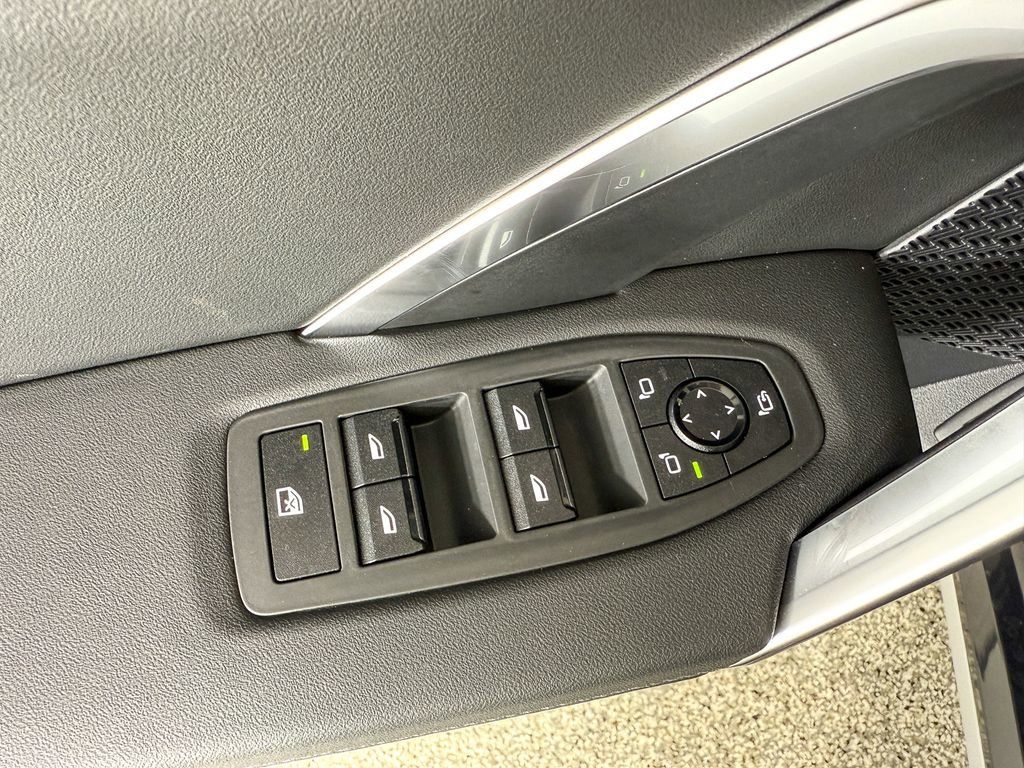 Thumbnail: 2025 BMW X1 - 36