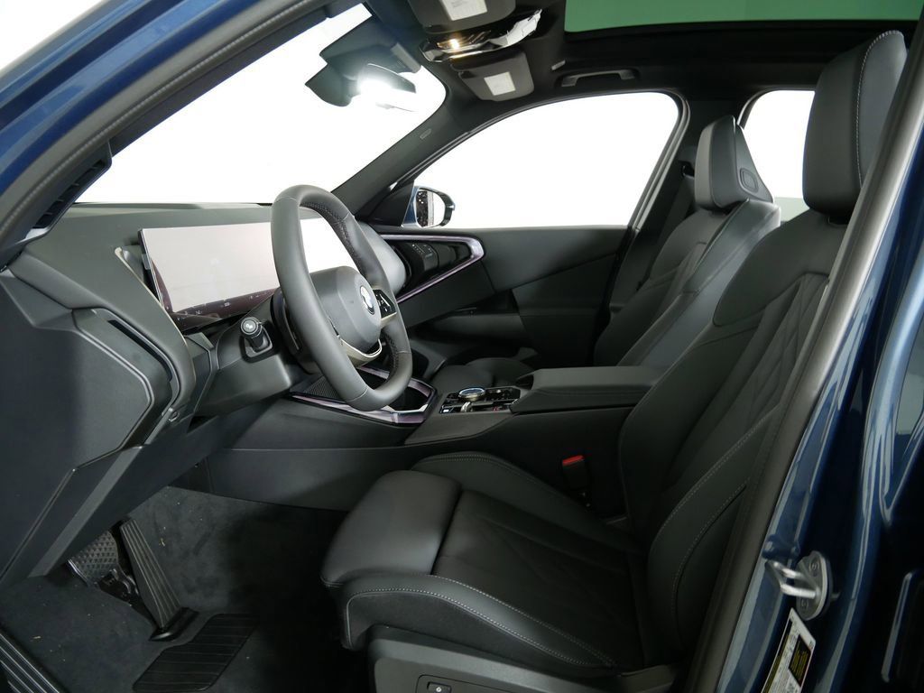 Thumbnail: 2025 BMW X3 - 31