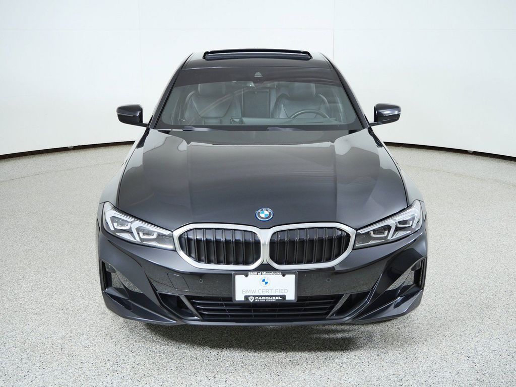 Thumbnail: 2023 BMW 3 Series - 20