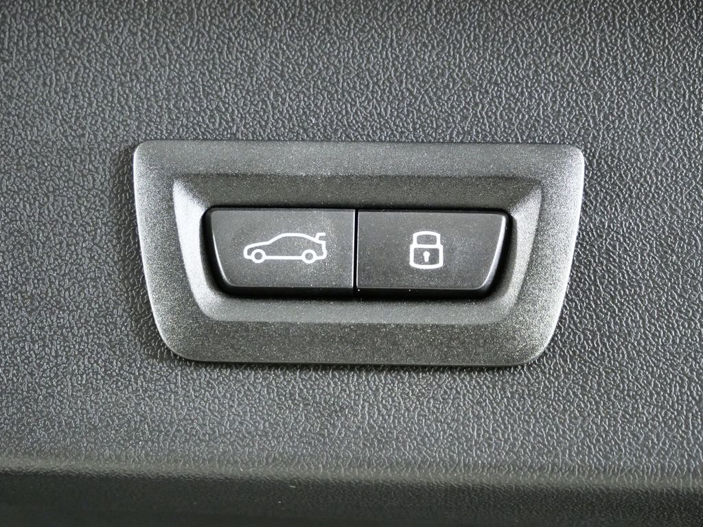 Thumbnail: 2026 BMW X3 - 26