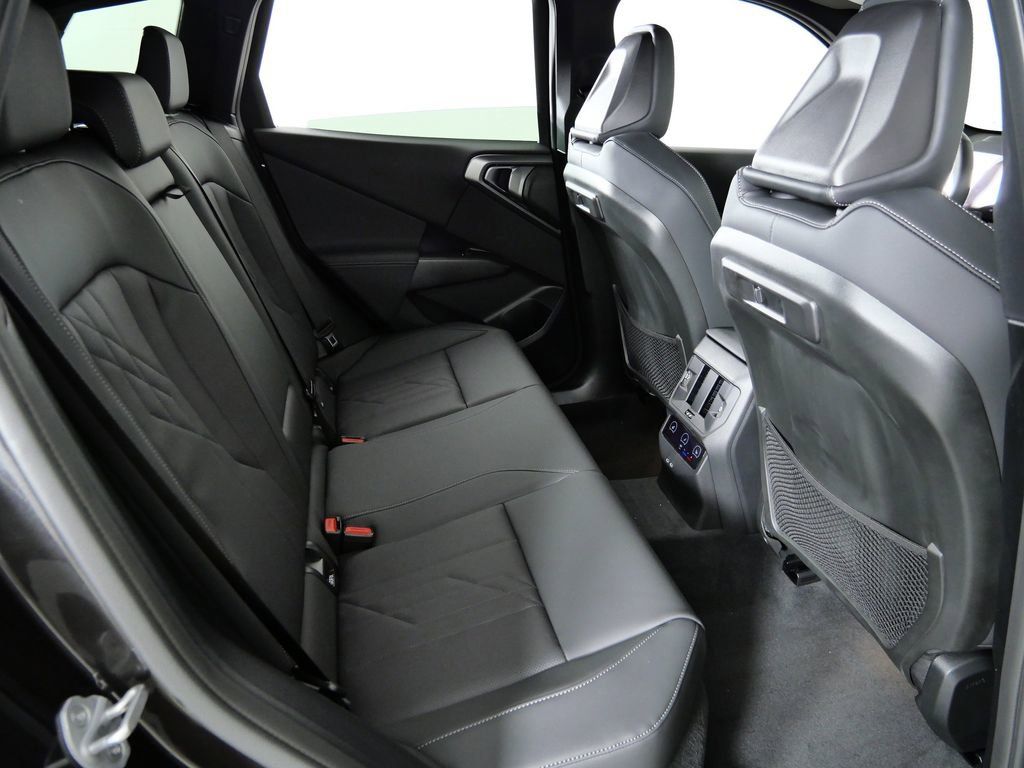 Thumbnail: 2026 BMW X3 - 25