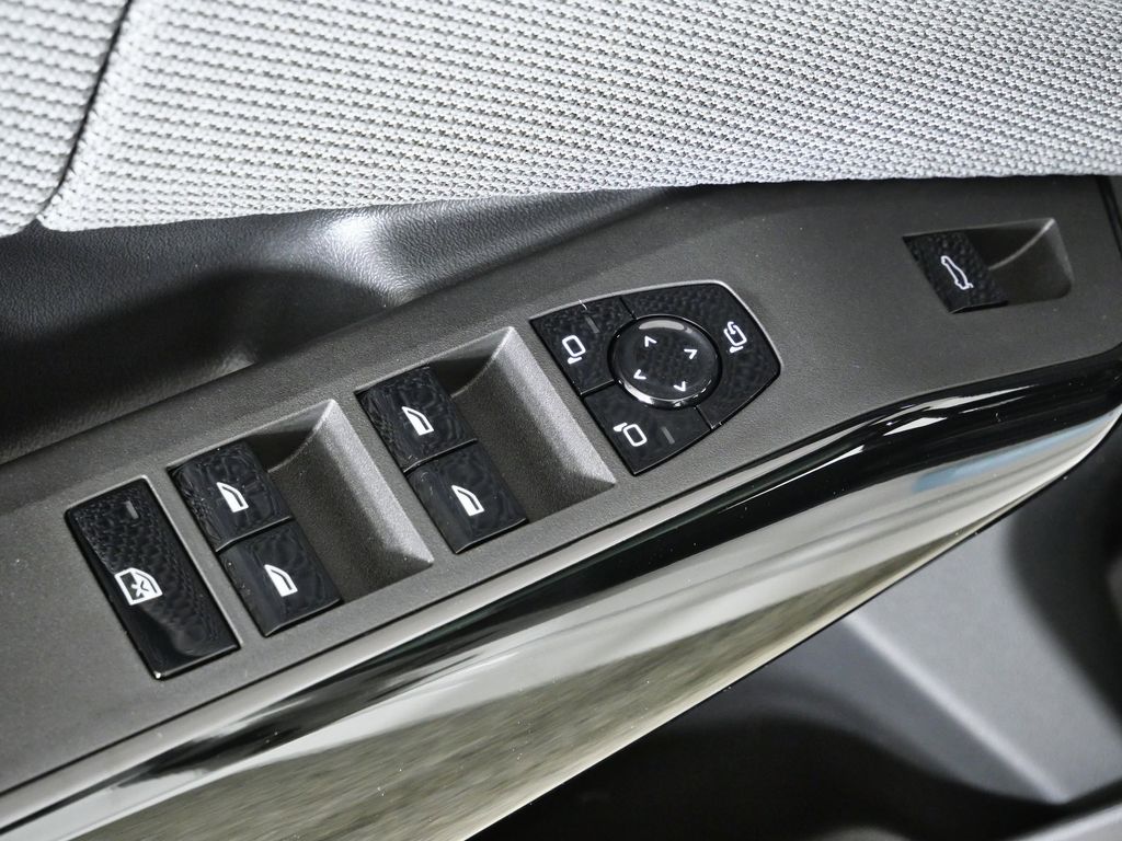 Thumbnail: 2026 BMW X3 - 36