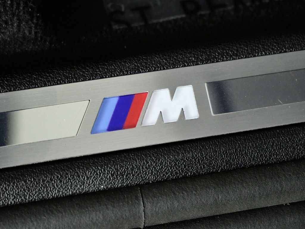 Thumbnail: 2025 BMW X5 - 28