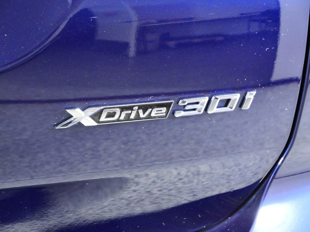 Thumbnail: 2023 BMW X3 - 14