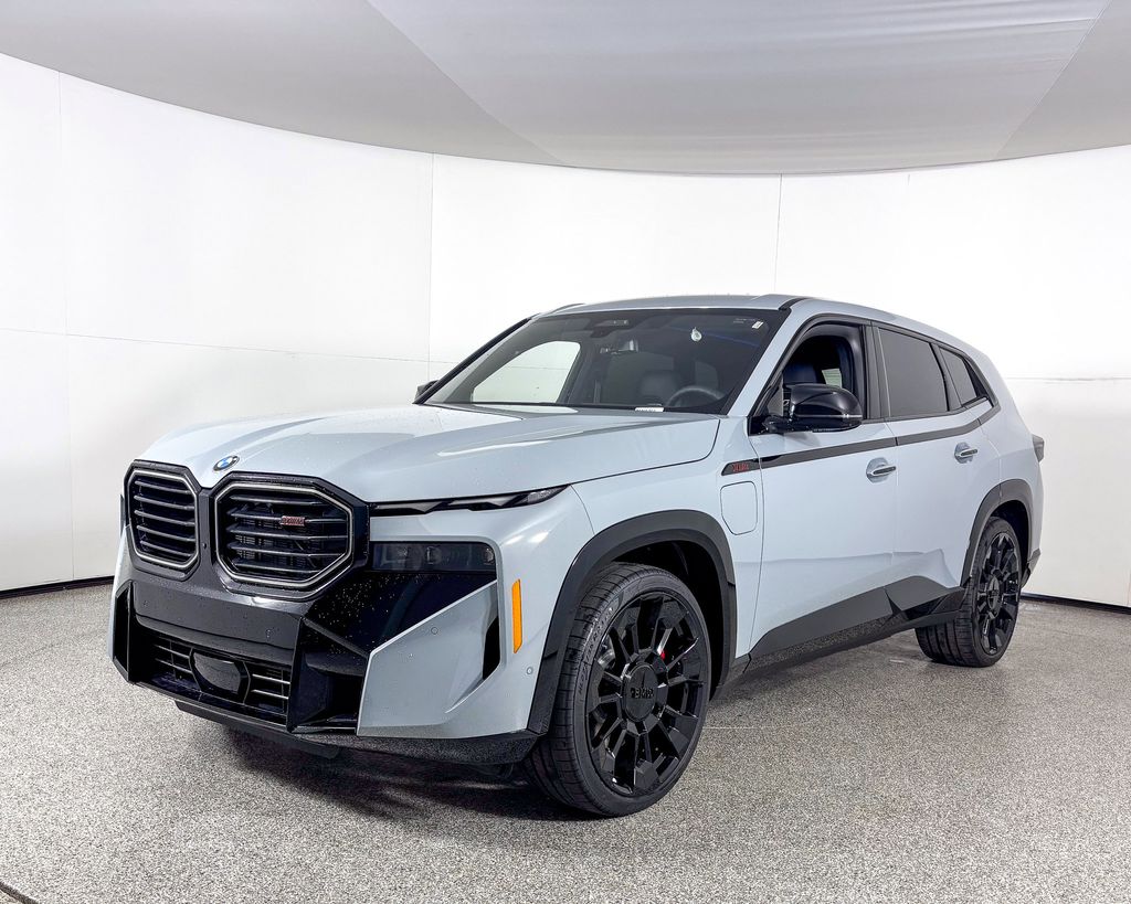 2025 BMW XM  -
                  Wayzata, MN