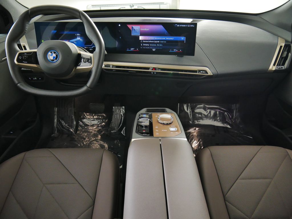 Thumbnail: 2023 BMW iX - 6