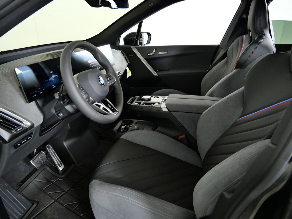 Thumbnail: 2026 BMW iX - 34