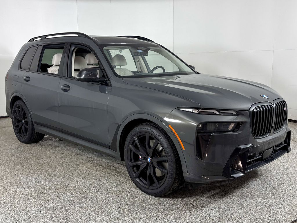 Thumbnail: 2023 BMW X7 - 4
