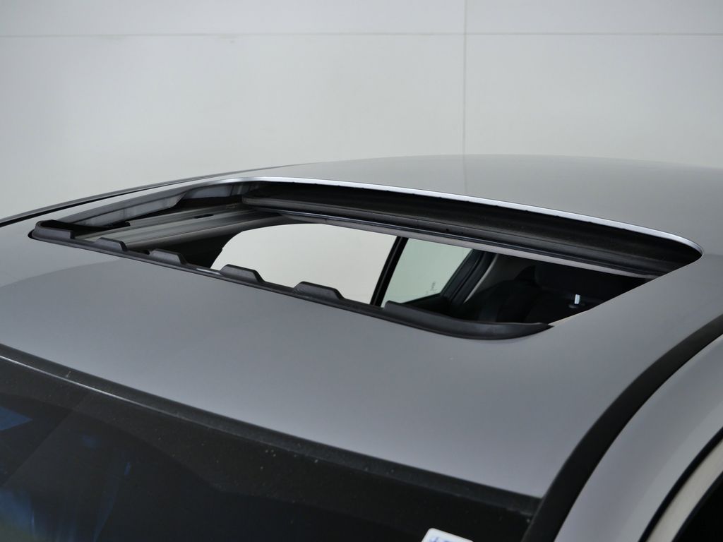 Thumbnail: 2010 Honda Accord - 18