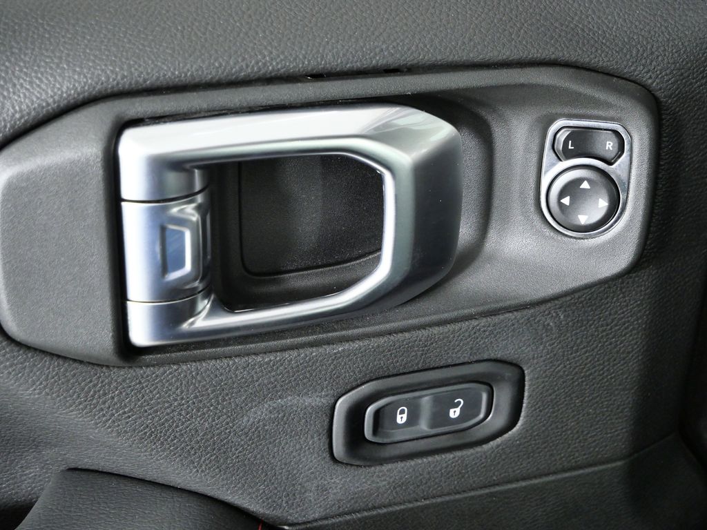 Thumbnail: 2023 Jeep Wrangler - 35