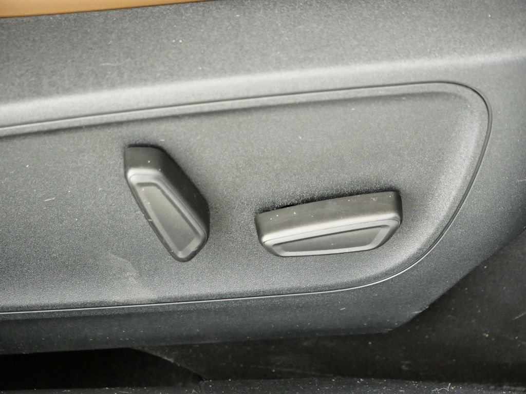 Thumbnail: 2021 Ford Bronco Sport - 22