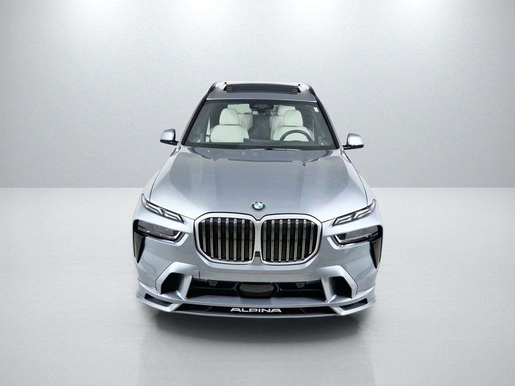 Thumbnail: 2023 BMW X7 - 19