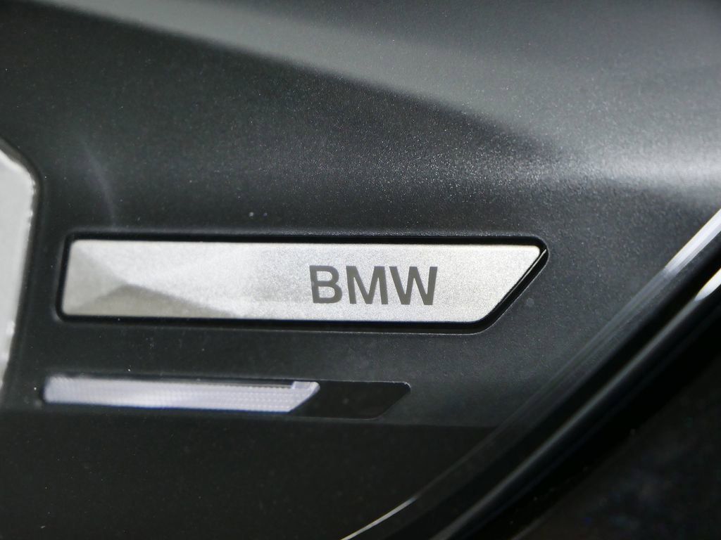 Thumbnail: 2025 BMW X3 - 19