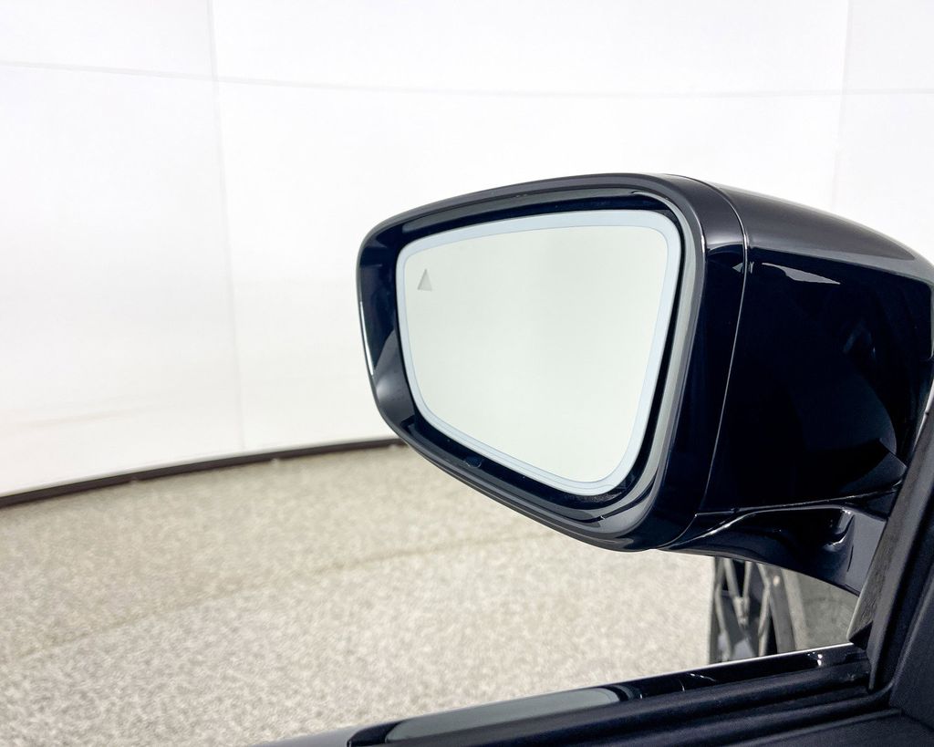 Thumbnail: 2025 BMW 4 Series - 35