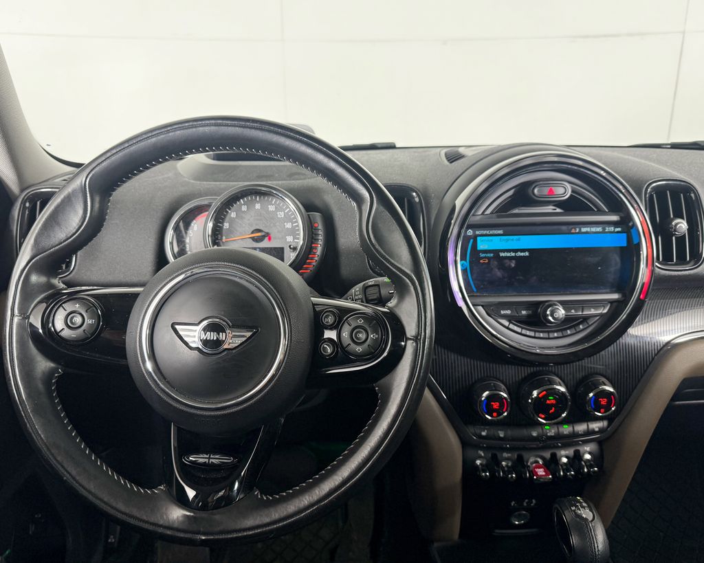 Thumbnail: 2017 MINI Cooper Countryman - 8