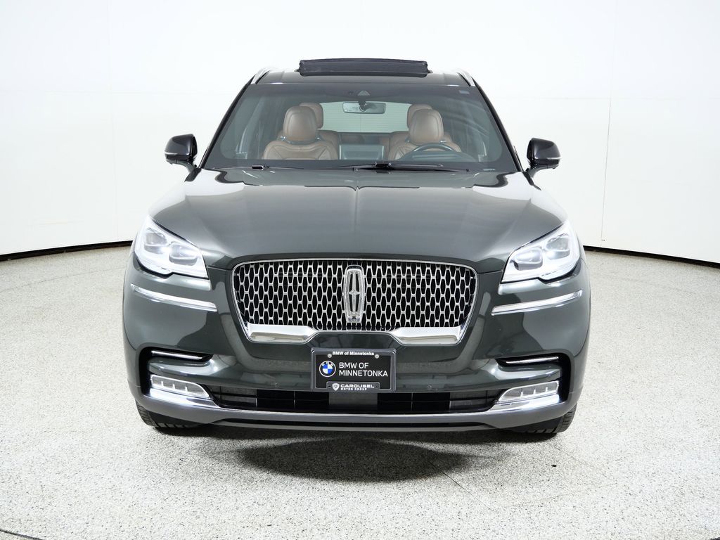 Thumbnail: 2023 Lincoln Aviator - 3