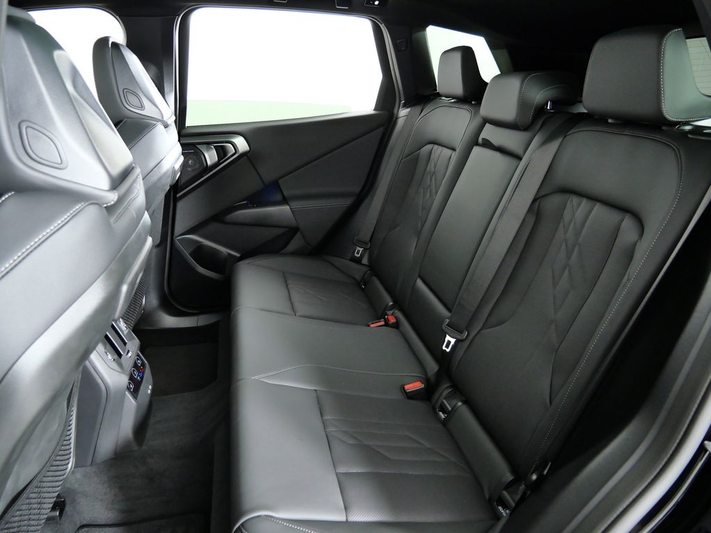 Thumbnail: 2026 BMW X3 - 32