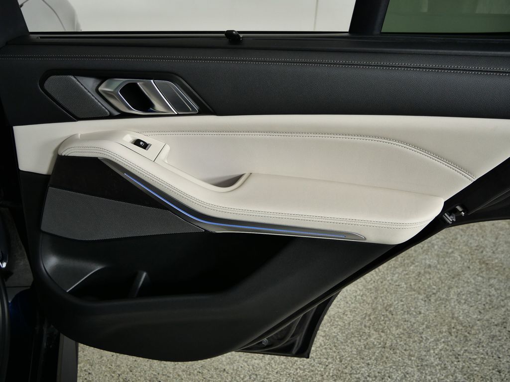 Thumbnail: 2023 BMW X5 - 25